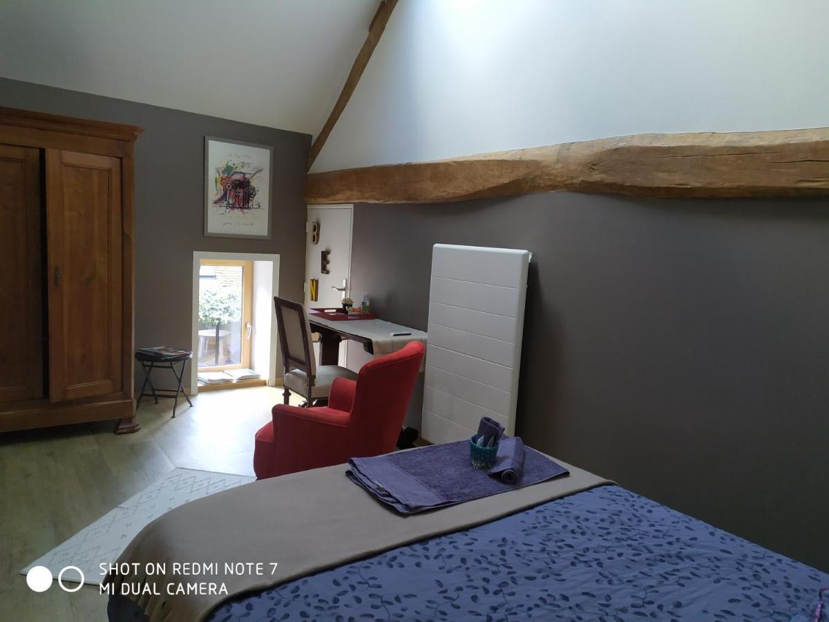 Bed and Breakfast Le Nid D'Hirondelles Perthes-en-Gatinais Exterior foto